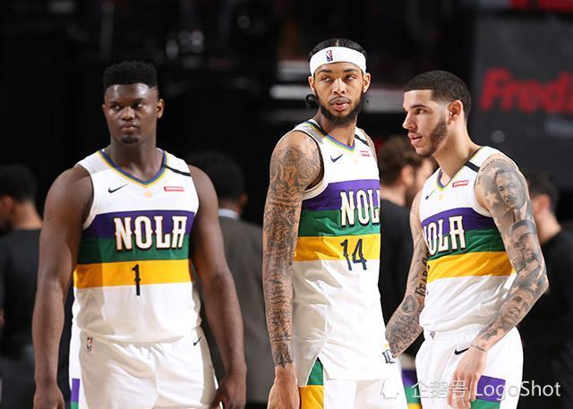  阿德巴约两双热火客场力挫黄蜂防线